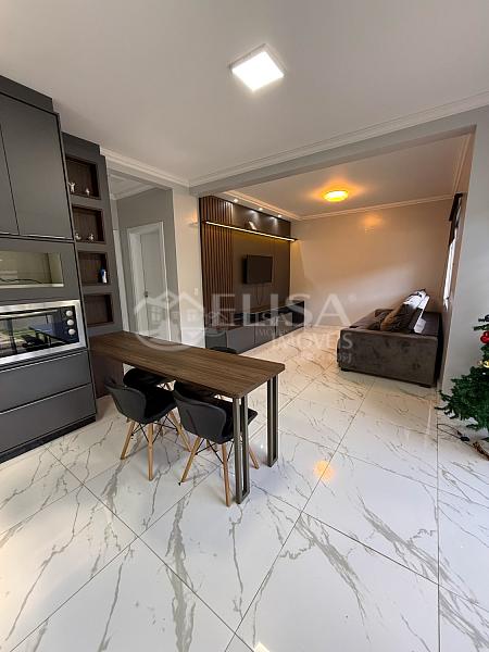 Casa em Pilotis no Bairro Sesi! — foto 4