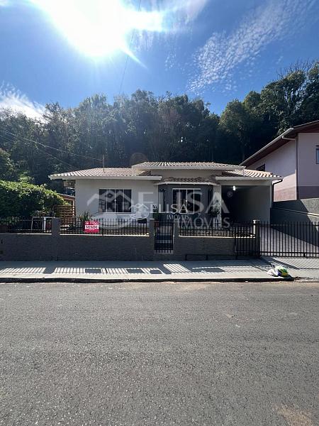 Casa com ed�cula no Bairro Panazzolo! 1