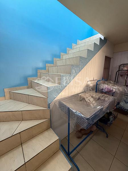 Casa com 2 pavimentos no Universitário! — foto 22