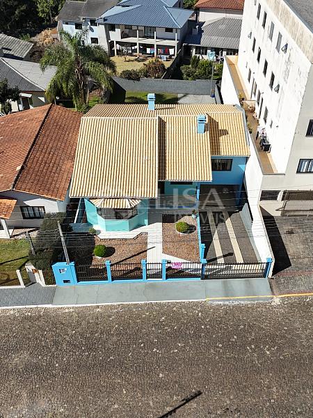 Casa com 2 pavimentos no Universitário! — foto 2