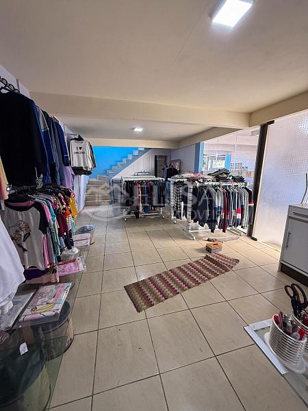 Casa com 2 pavimentos no Universitário! — foto 23