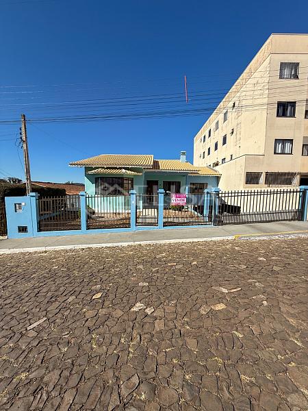 Casa com 2 pavimentos no Universitário! — foto 3