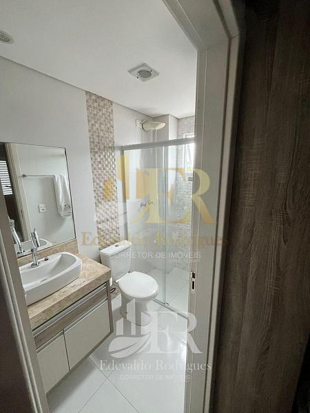 Apartamento Alto Padrão com Elevador — foto 11