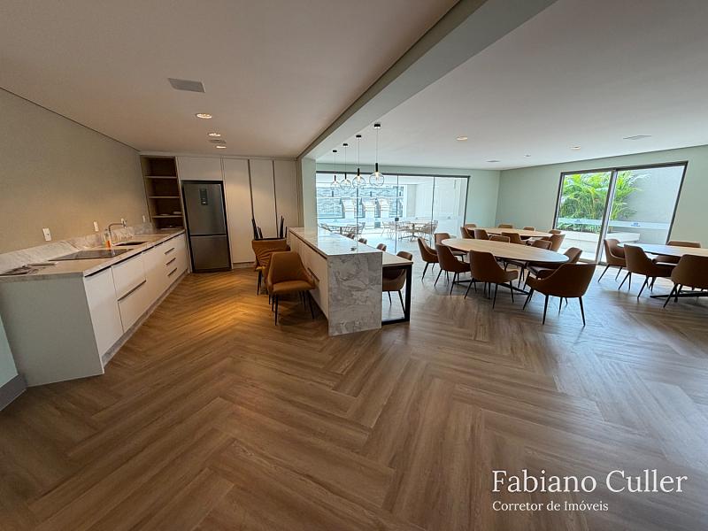 Apto 01 Suíte + 01 Dorm | PRAIA BRAVA — foto 13