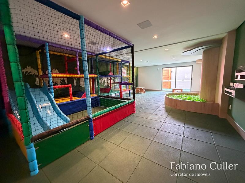 Apto 01 Suíte + 01 Dorm | PRAIA BRAVA — foto 17