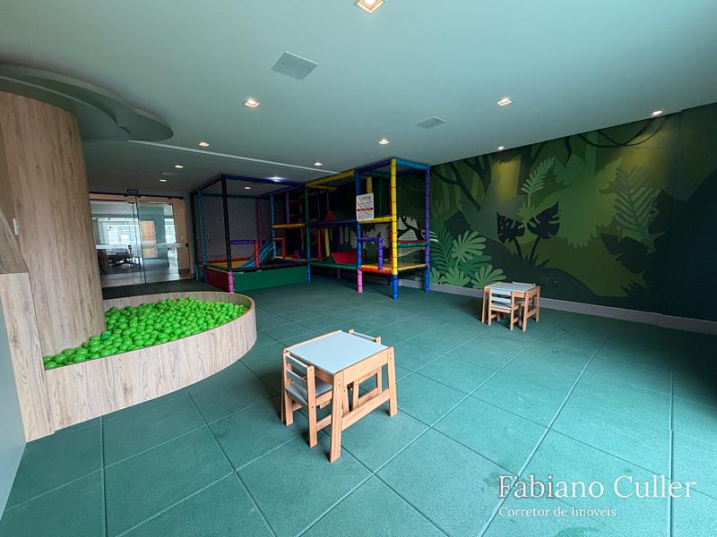 Apto 01 Suíte + 01 Dorm | PRAIA BRAVA — foto 18