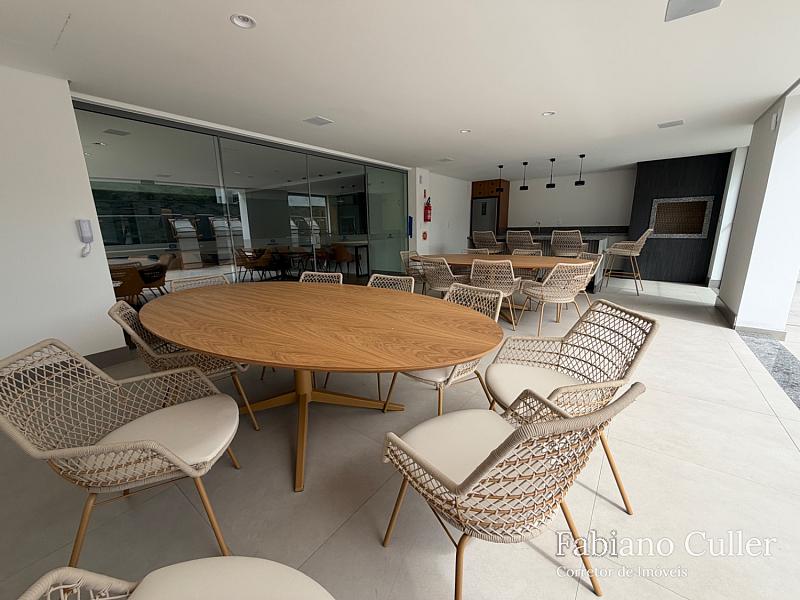 Apto 01 Suíte + 01 Dorm | PRAIA BRAVA — foto 22