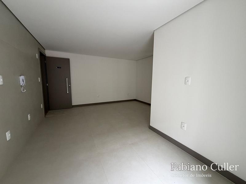 Apto 01 Suíte + 01 Dorm | PRAIA BRAVA — foto 3