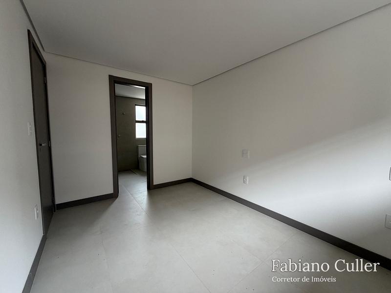 Apto 01 Suíte + 01 Dorm | PRAIA BRAVA — foto 7