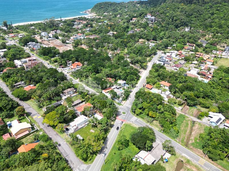 Terreno de Esquina Proximo a Praia — foto 2