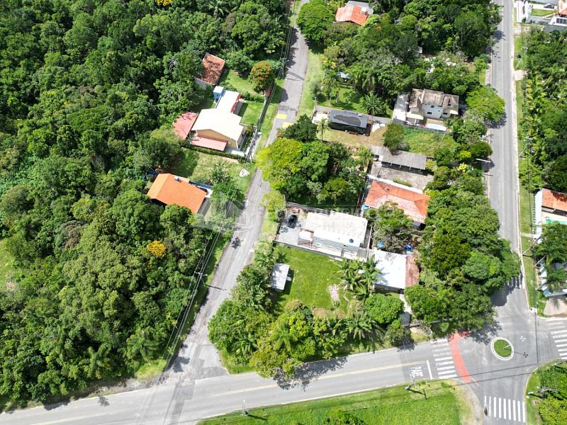 Terreno de Esquina Proximo a Praia — foto 14