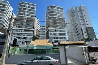 Casa na Praia Brava em itajaí
