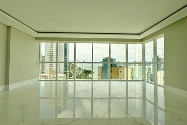 Apartamento com 4 quartos à venda, 151m², 5 banheiros, 3 garagens - Pioneiros - Balneário Camboriú