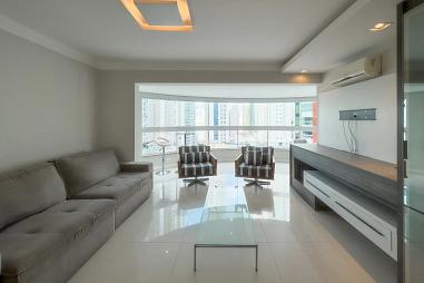 Apartamento com 3 quartos à venda, 127m², 4 banheiros, 2 garagens - Pioneiros - Balneário Camboriú