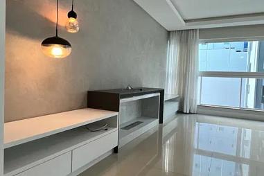 Apartamento com 3 quartos à venda, 122m², 2 banheiros, 2 garagens - Centro - Balneário Camboriú