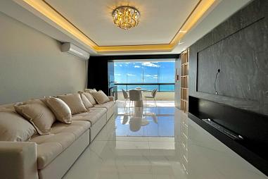 Apartamento com 4 quartos à venda, 200m², 5 banheiros, 2 garagens - Centro - Balneário Camboriú