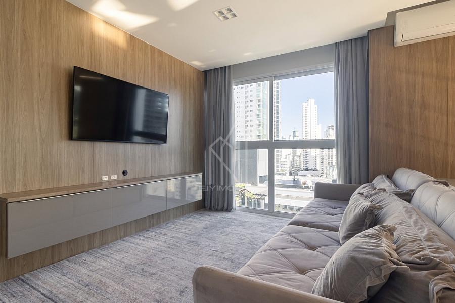 Apartamento quadra mar no Edif�cio Eleganza Tower 1