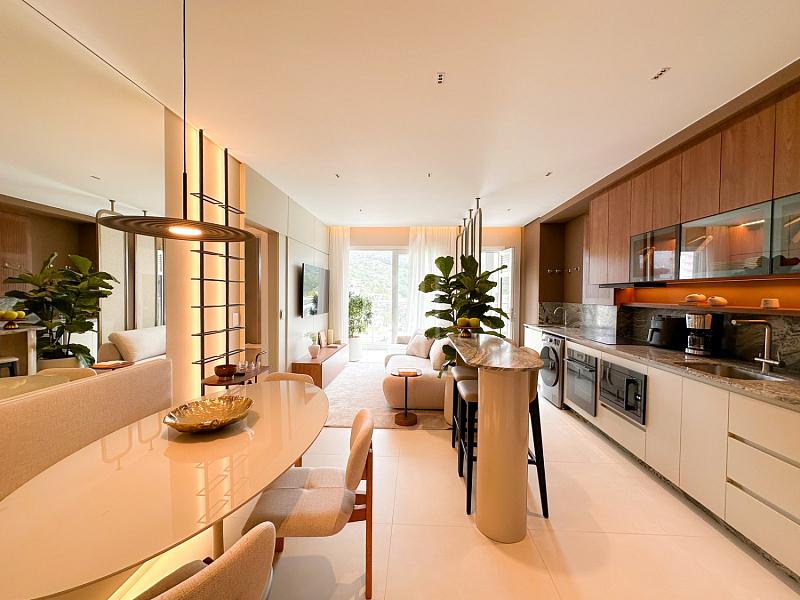 Apartamento no Edif�cio Salt Praia Brava 1
