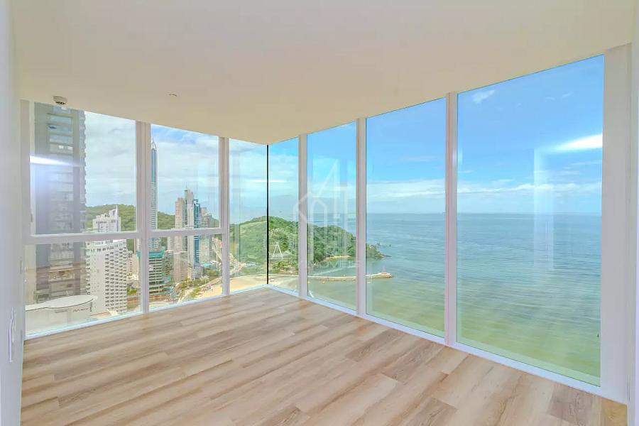 Apartamento Frente mar no Ed�ficio Boreal tower 1