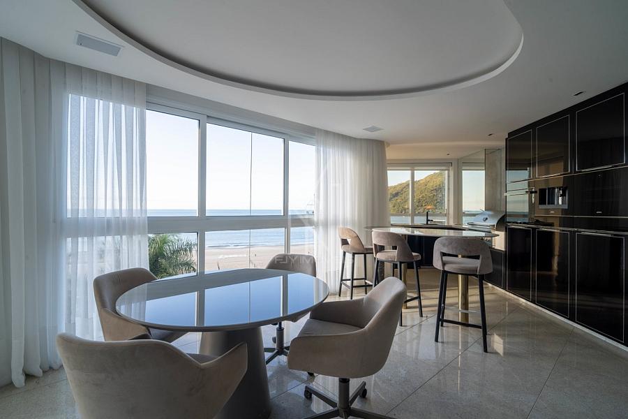 Apartamento Frente mar no Edif�cio Cost�o da barra 1