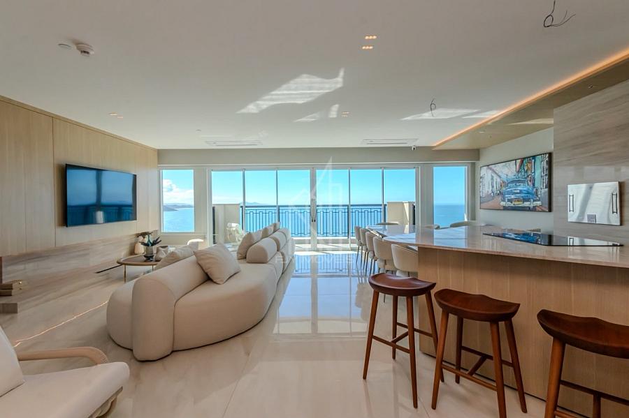 Apartamento Frente mar no Edif�cio Aurora 1