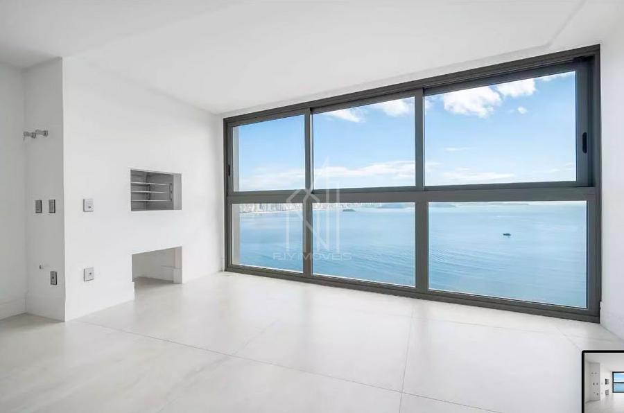 Apartamento Frente mar no Edif�cio Pharos 1