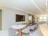 Apartamento  decorado no Edif�cio Yachthouse by Pininfarina 6