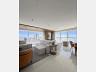 Apartamento decorado frente mar Epic Tower 14
