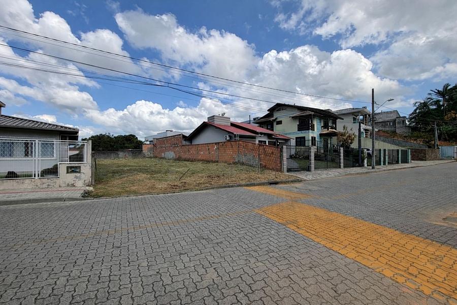 Terreno Lateral  Rua Guarujá — foto 2