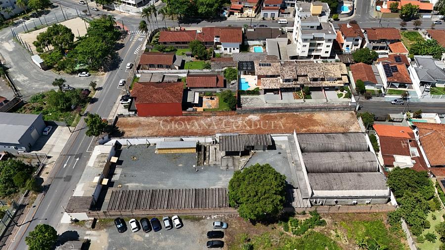 Terreno Rua Ten. Ant�nio Jo�o 7