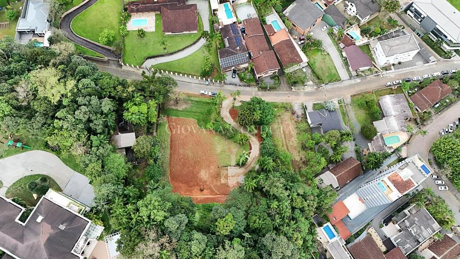 Terreno para residencia alto padr�o B.  Sagua�u 2