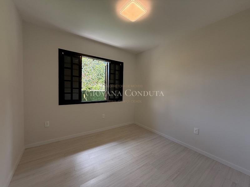 Casa com 207 m� em terreno de 1.579 m� no Am�rica 15