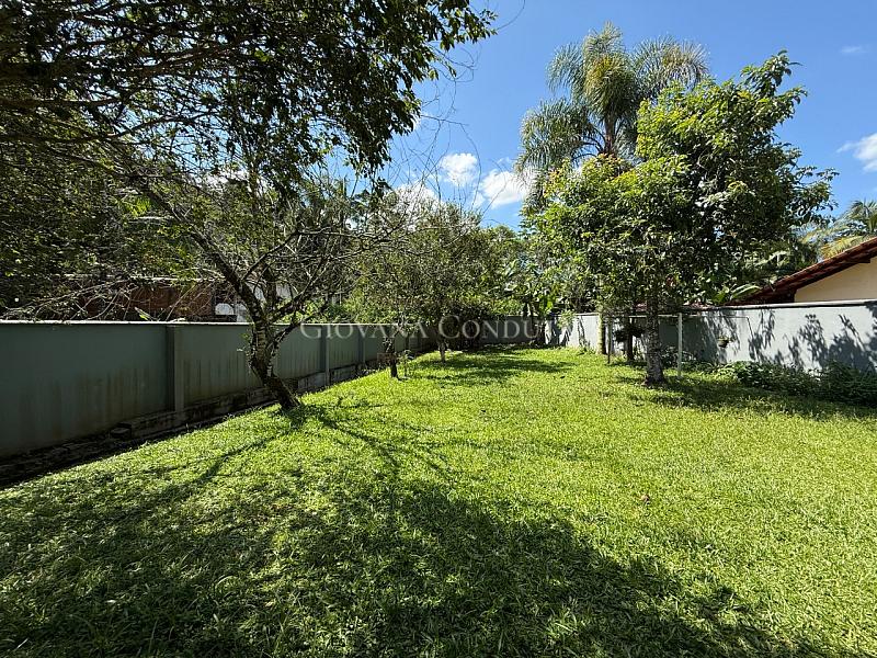 Casa com 207 m� em terreno de 1.579 m� no Am�rica 2
