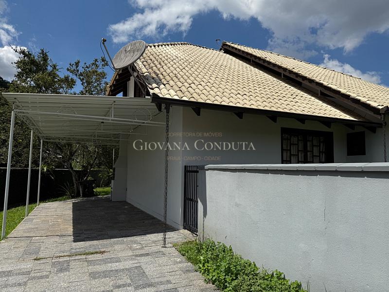 Casa com 207 m� em terreno de 1.579 m� no Am�rica 22