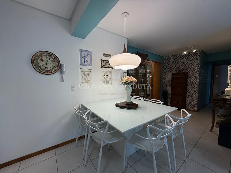 Apartamento com vista para o mar, 1 su�te + 1 quarto em Balne�rio Pi�arras - Bali Beach Bloco 4 11