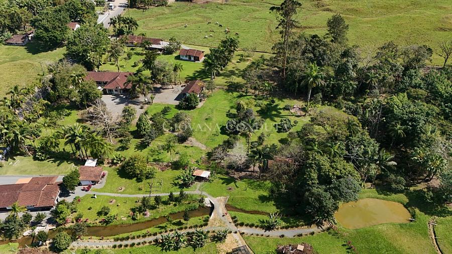 Ch�cara � venda na Estrada Bonita � 10.225 m� 14
