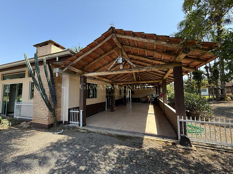 Ch�cara � venda na Estrada Bonita � 10.225 m� 4