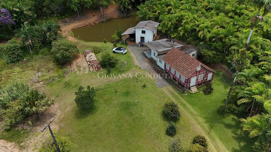�rea rural escriturada com 67 hectares �s margens do Rio Pira� em Araquari - Morro do Jacu 19