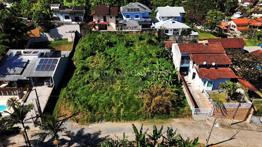 Terreno Bairro Anita Garibaldi 1