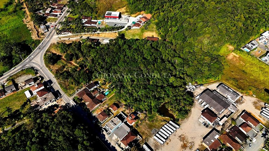Terreno com 28.600,56 m�  Bairro Vila Nova � Joinville 2