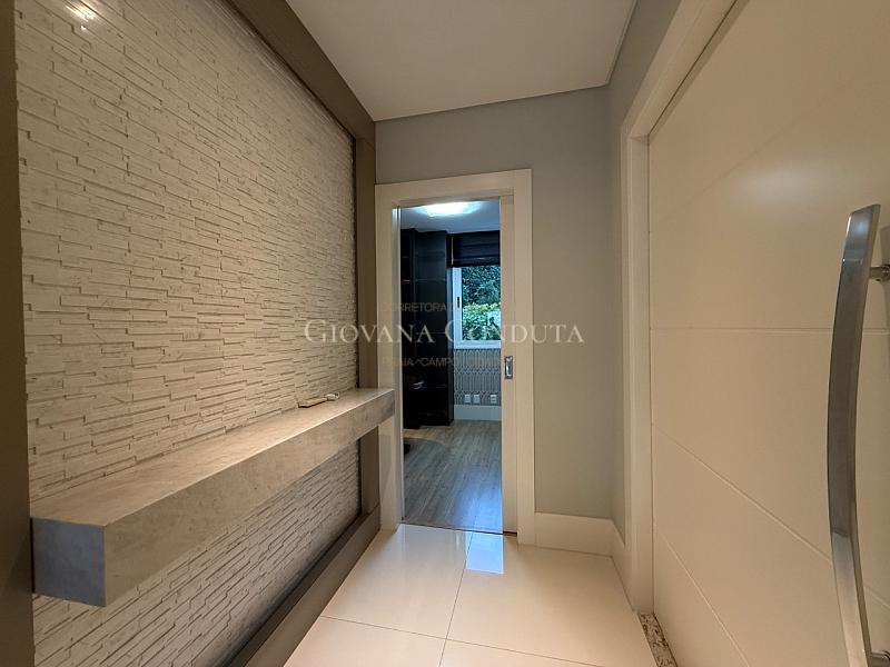 Apartamento 250 m² B. Atiradores 10