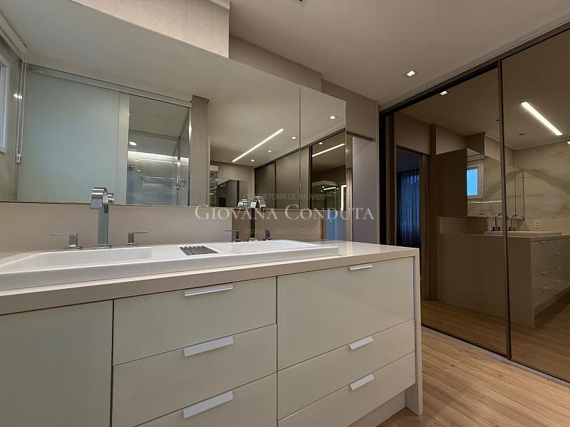 Apartamento 250 m² B. Atiradores 15