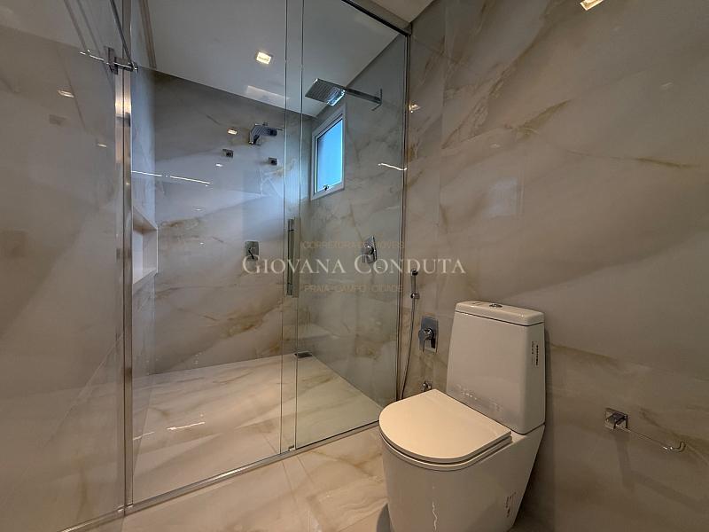 Apartamento 250 m² B. Atiradores 20