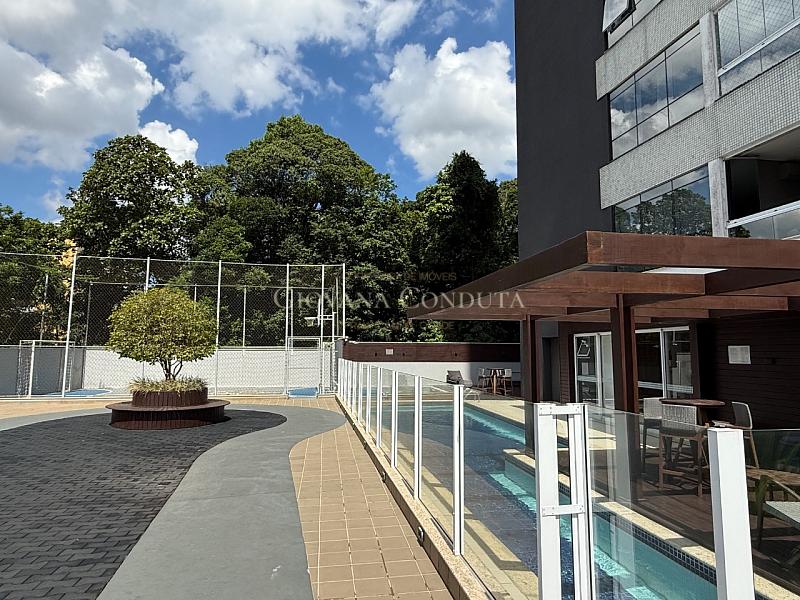 Apartamento 250 m² B. Atiradores 24
