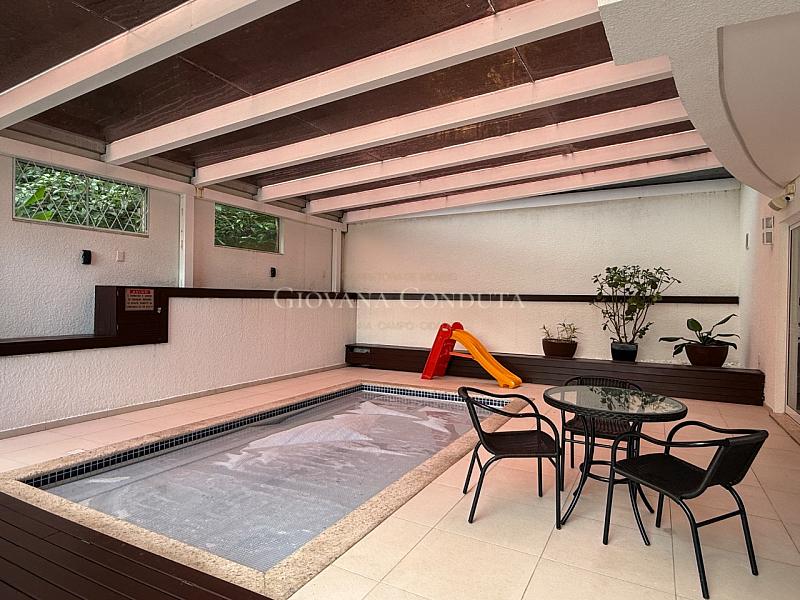Apartamento 250 m² B. Atiradores 28