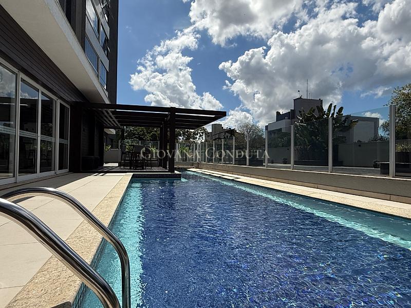 Apartamento 250 m² B. Atiradores 29