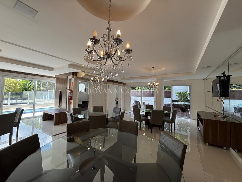 Apartamento 250 m² B. Atiradores 32