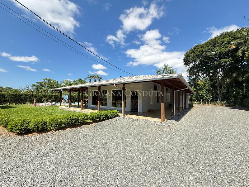 Ch�cara estrada D. Francisca 4