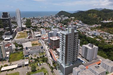 Apartamento com 2 quartos à venda, 74m², 2 banheiros, 2 garagens - Praia Brava - Itajaí