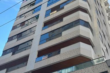 3 Dormitórios (2 Suítes)